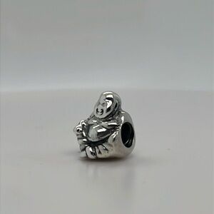 Pandora Smiling Meditation Buddha Charm 790478